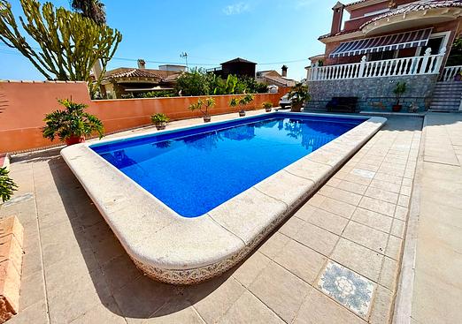 Villa in Orihuela