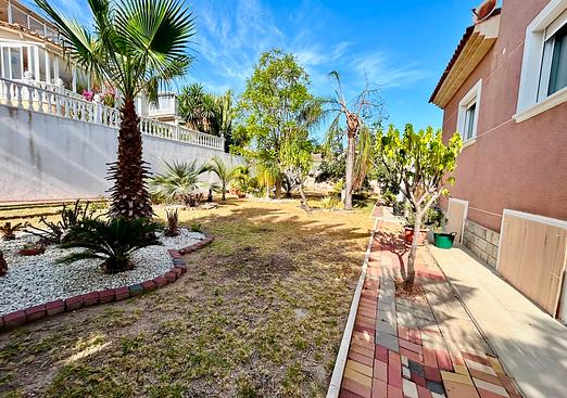 Villa in Orihuela