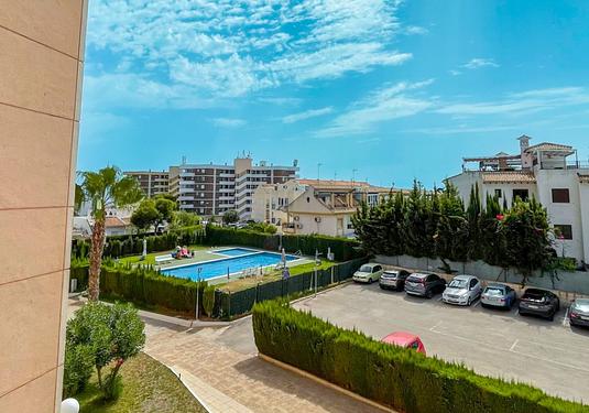 Apartment in Orihuela Costa
