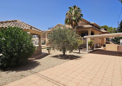 Villa in Pinar de Campoverde