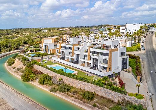 Apartment in Villamartin