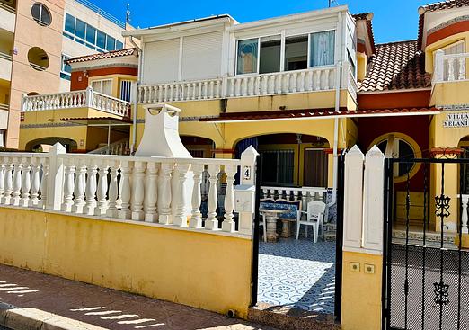 Town house in Torrevieja