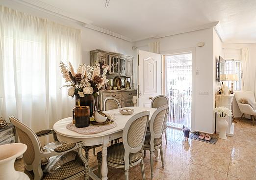 Villa in Guardamar del Segura