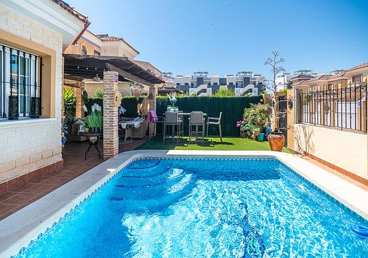 Villa in Guardamar del Segura