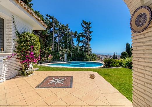 Villa in Benalmadena