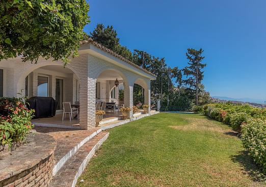 Villa in Benalmadena