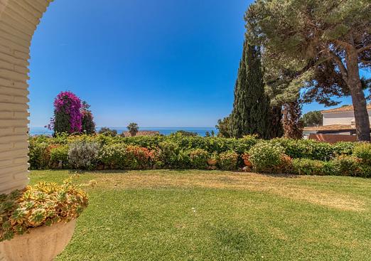 Villa in Benalmadena