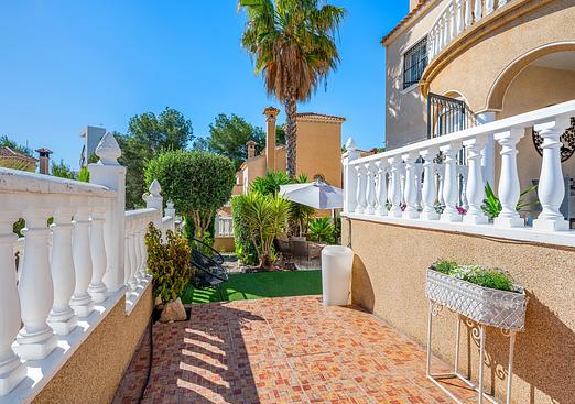 Villa in Villamartin