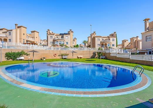 Villa in Villamartin