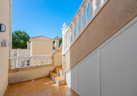 Villa in Villamartin