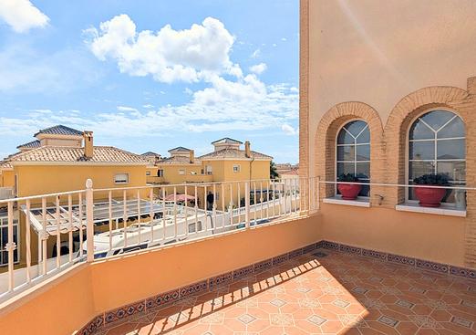 Villa in Lo Crispin