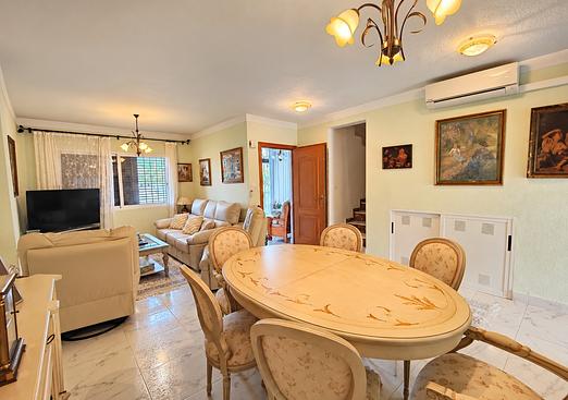 Town house in Torrevieja