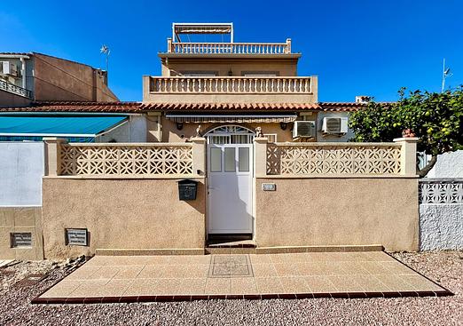 Town house in Torrevieja