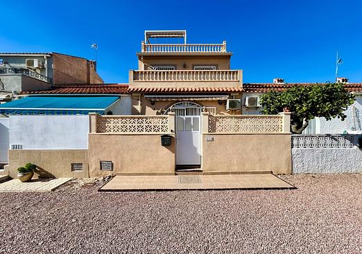 Town house in Torrevieja