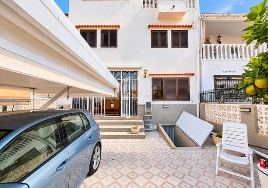 Town house in Torrevieja