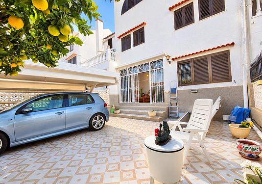 Town house in Torrevieja