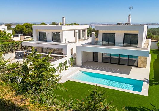 Villa in Torrevieja