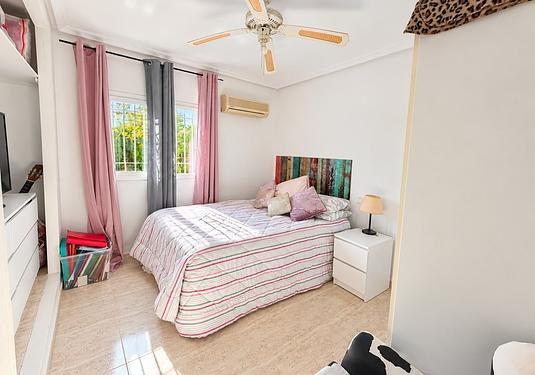 Town house in Alicante