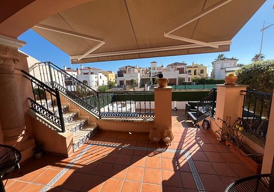 Bungalow in Algorfa