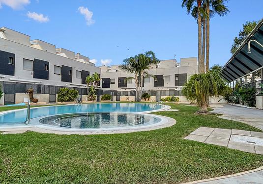 Town house in Pilar de La Horadada