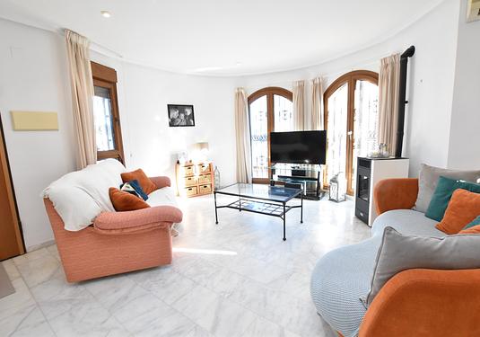 Villa in Algorfa