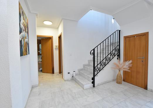 Villa in Algorfa