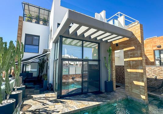 Villa in Cabo Roig