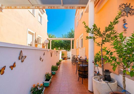 Town house in El Vergel
