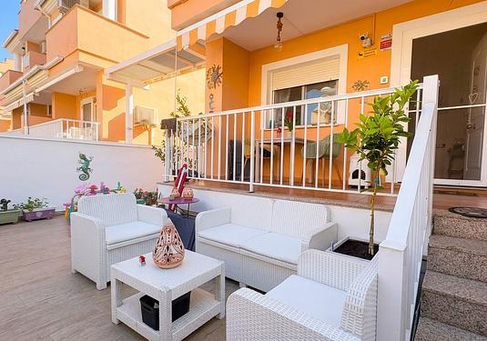 Town house in El Vergel