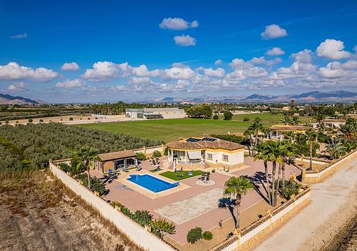 Villa in Catral