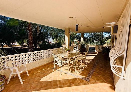 Villa in Crevillent