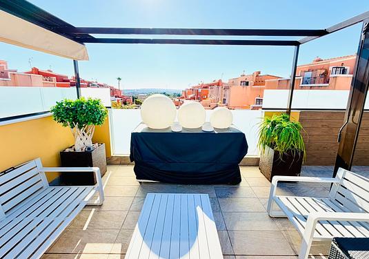 Town house in Los Montesinos