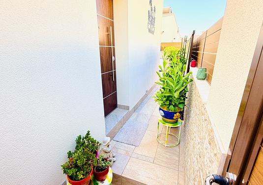Town house in Los Montesinos