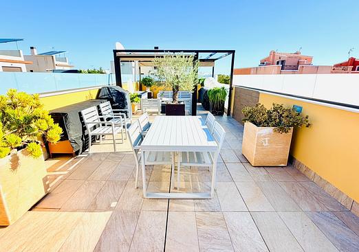 Town house in Los Montesinos