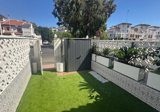 Town house in La Mata