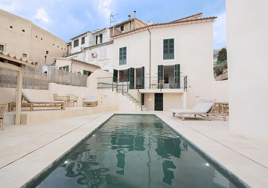 Town house in Soller
