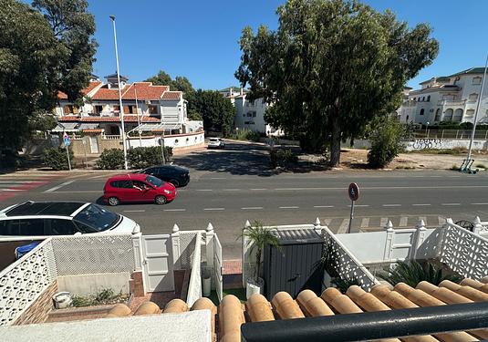Town house in La Mata