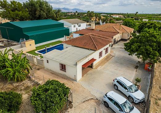 Villa in Orihuela