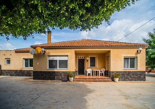 Villa in Orihuela