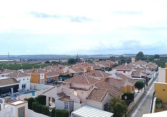 Apartment in Los Montesinos