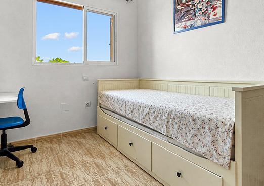 Apartment in Mil Palmeras