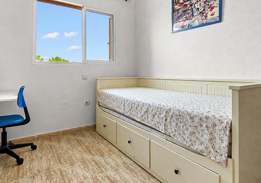 Apartment in Mil Palmeras