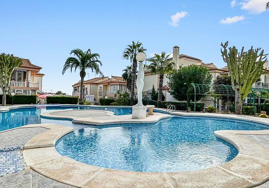 Apartment in Orihuela Costa