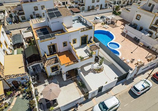 Villa in Vistabella Golf Entre Naranjos
