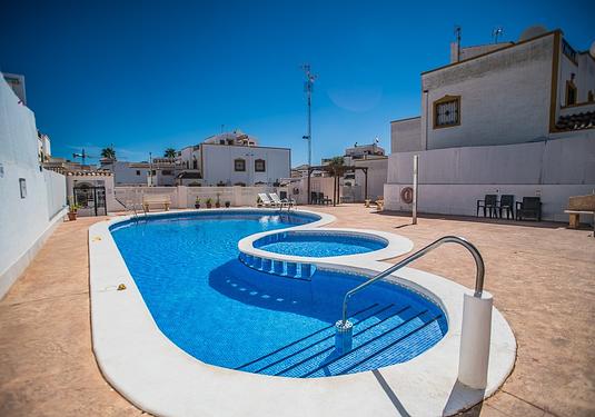 Villa in Vistabella Golf Entre Naranjos