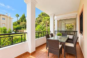 thumb 8