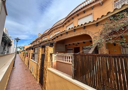 Town house in Guardamar del Segura
