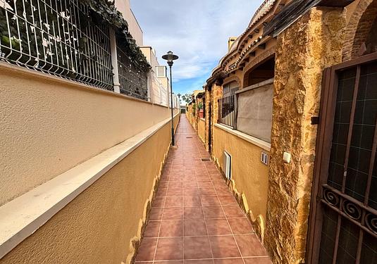 Town house in Guardamar del Segura