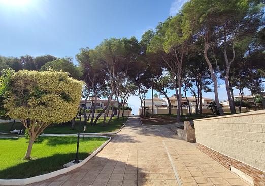 Apartment in Mil Palmeras