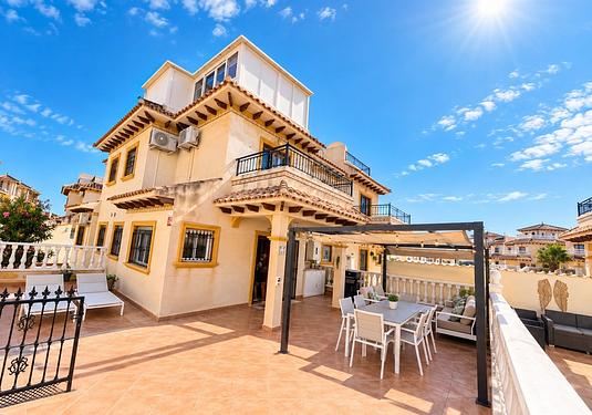 Town house in La Zenia
